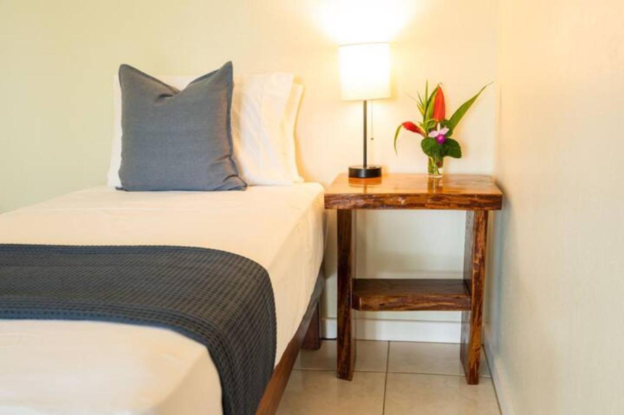 Casa Marlin Bed and Breakfast Μπόκας ντελ Τόρο Εξωτερικό φωτογραφία