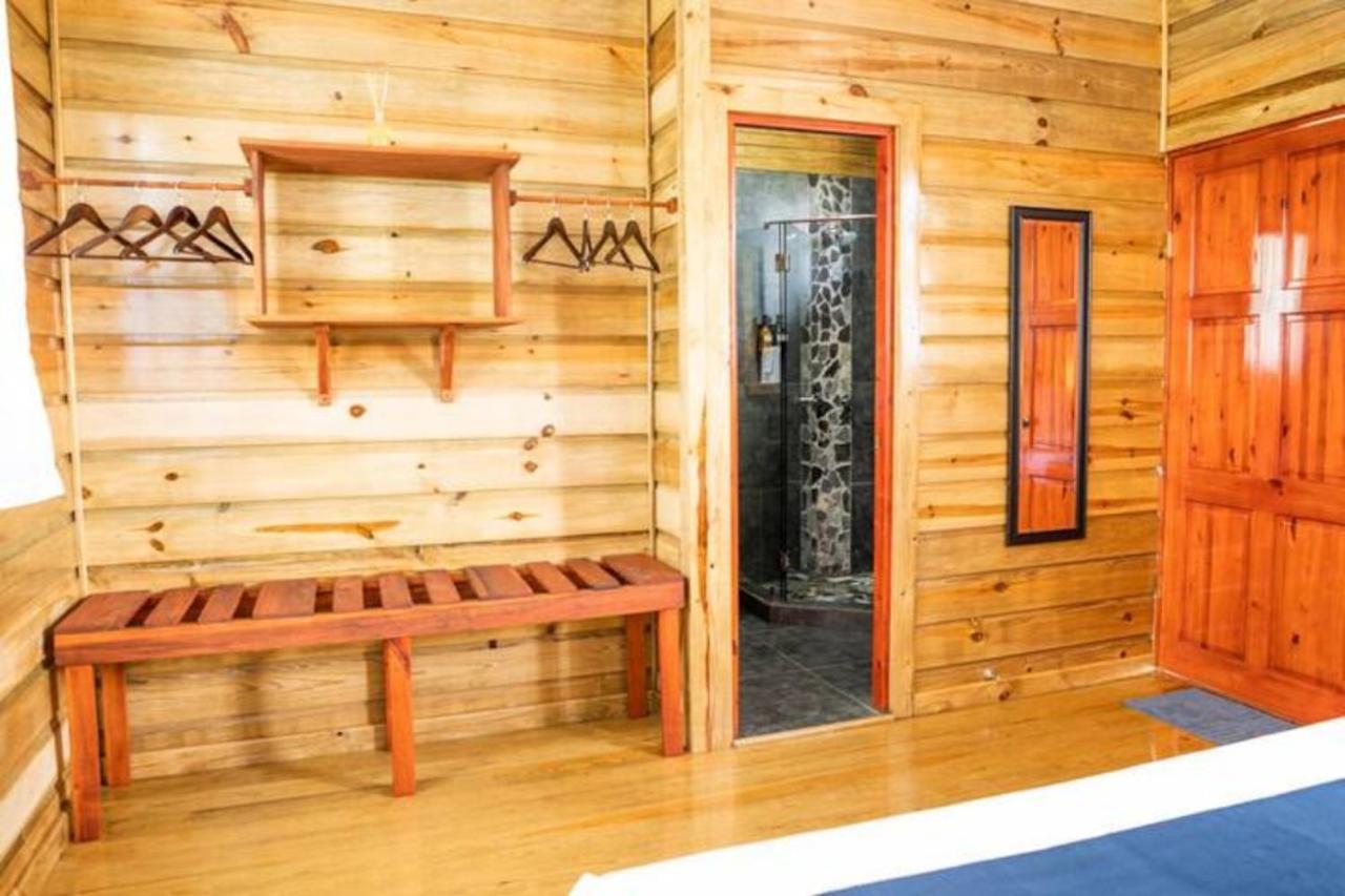 Casa Marlin Bed and Breakfast Μπόκας ντελ Τόρο Εξωτερικό φωτογραφία